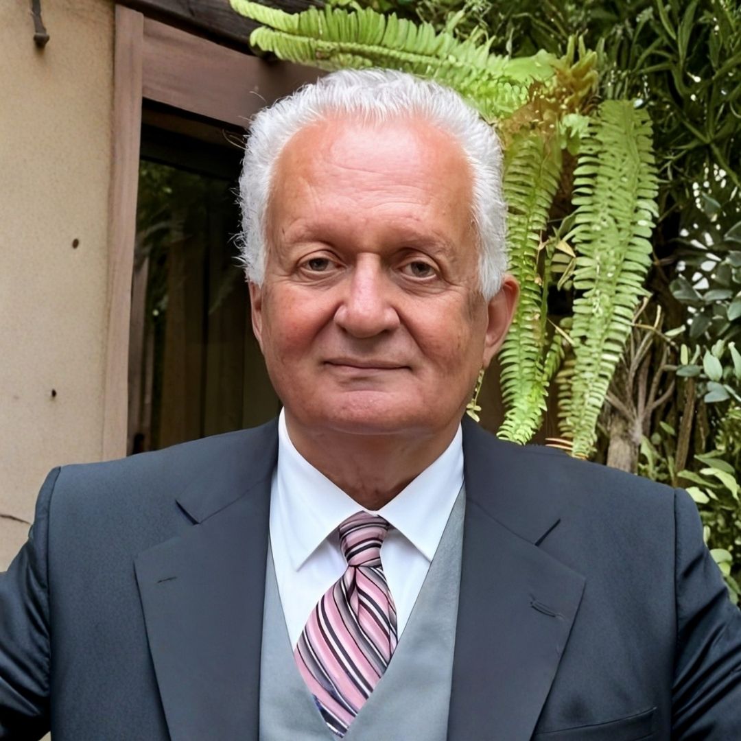 Dr. Arlindo Cerqueira e Silva